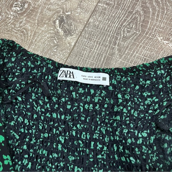 Zara Green Scoop Neck Bishop Sleeve Dress - Picture 11 of 11